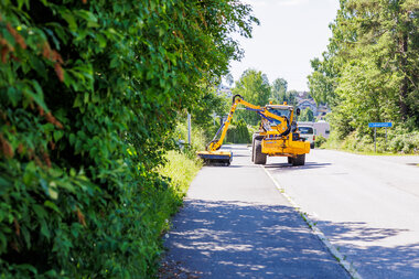 Klipping av veikantene