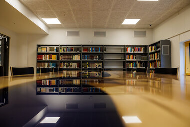 Lesesalen i Rælingen bibliotek