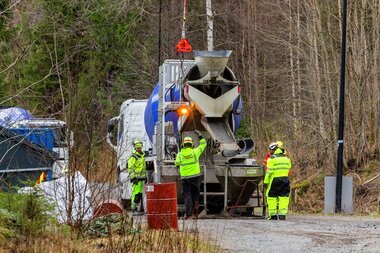 Helikopterstøp på Åmotdammen