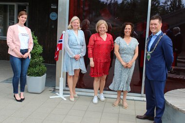 Statsminister Erna Solberg besøker Smestad skole