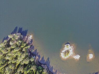 Rehabiliterer demninger i Ramstadsjøen