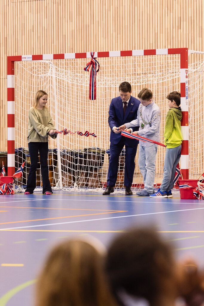 Offisiell åpning av nye Fjerdingby skole og ressursavdeling