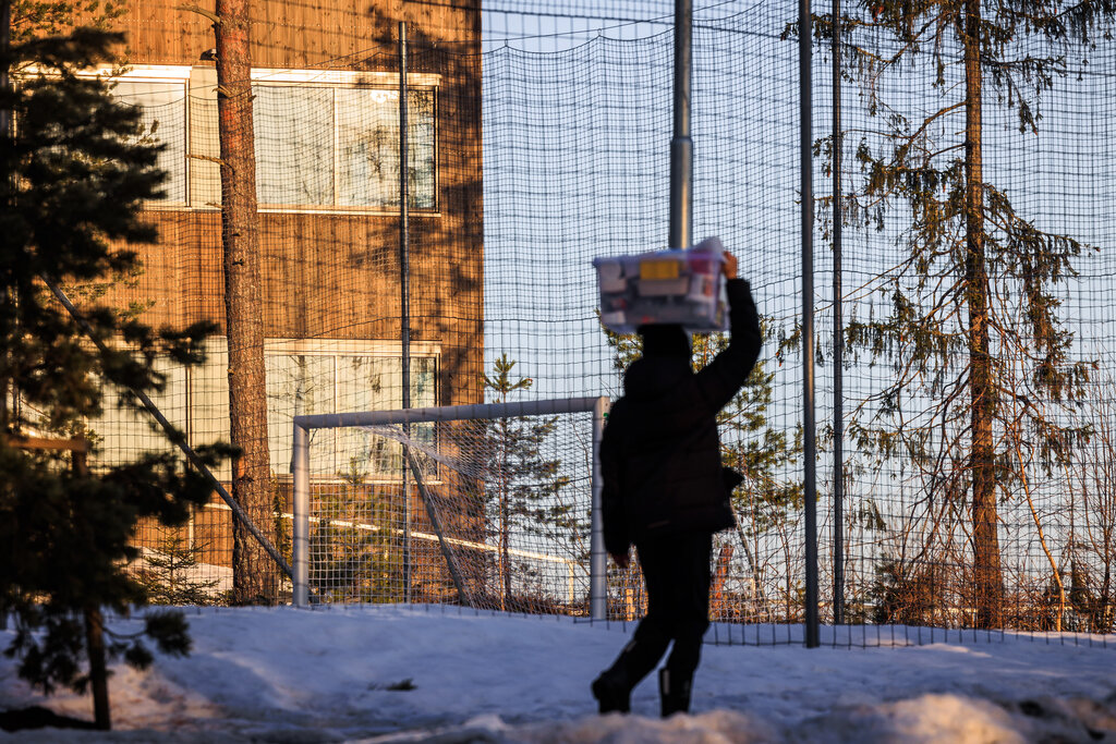 Flytting til nye Fjerdingby skole