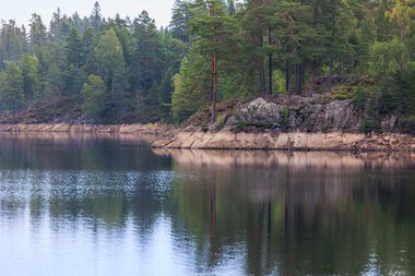 Rehabiliterer demninger i Ramstadsjøen