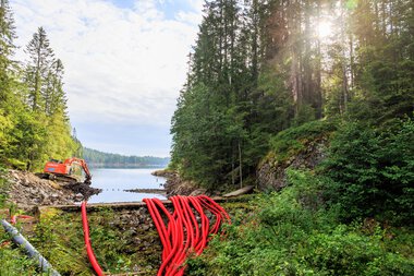 Rehabiliterer demninger i Ramstadsjøen