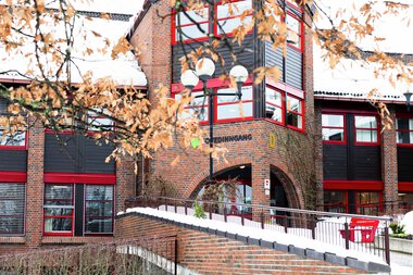 Rælingen rådhus i Bjørnholthagan 6