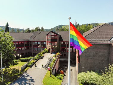Pride-flagging på rådhuset