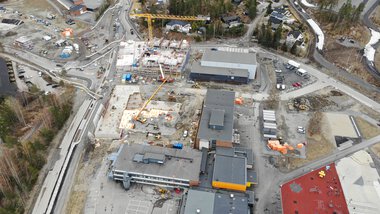 Marikollen Torg og Ravinen