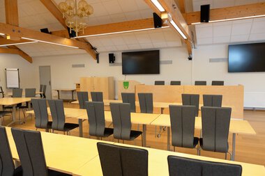 Kommunestyresalen i Rælingen rådhus