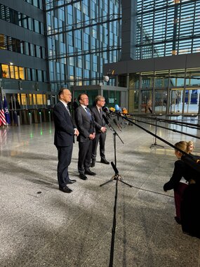 Utenriksminister Espen Barth Eide Nato-møte Brussel