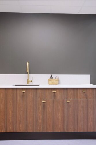 Nea Vaskerom valnøtt utstilling showroom 