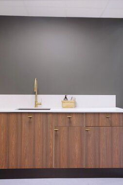 Nea Vaskerom valnøtt utstilling showroom 