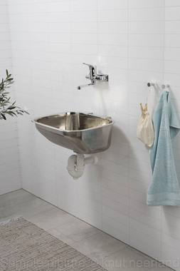 BD vaskerom 2014 -vasekromskran og utslagsvask 