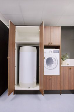 Nea Vaskerom valnøtt utstilling showroom 