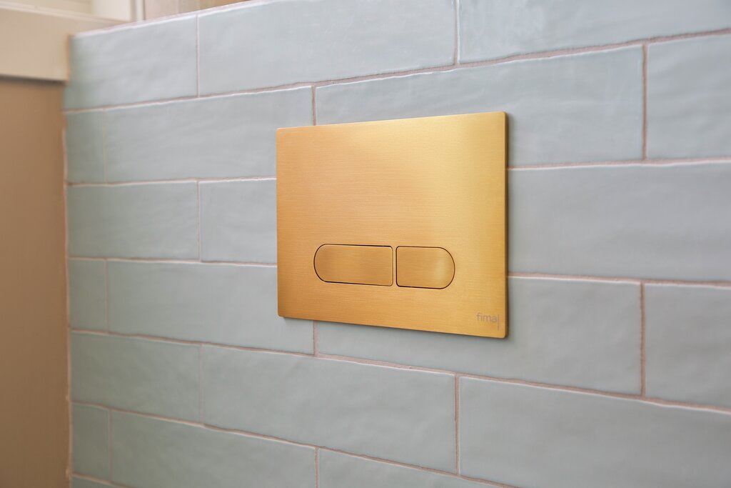 Toalettrom Fima børstet gull trykkplate