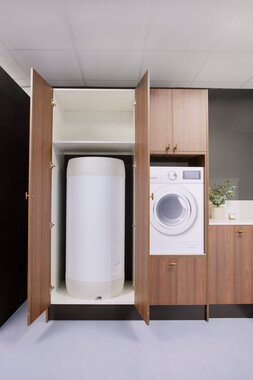 Nea Vaskerom valnøtt utstilling showroom 