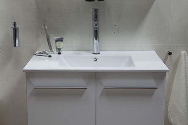 Malin baderomsmøbler 2013