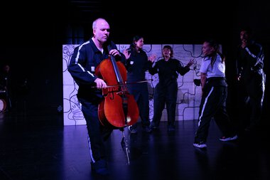 Passer min beat? – Nordic Black Xpress og Det Norske Kammerorkester