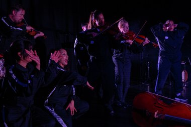 Passer min beat? – Nordic Black Xpress og Det Norske Kammerorkester