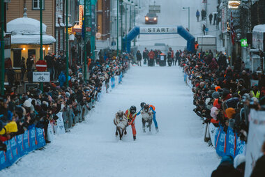 Reinkappkjøring i Storgata