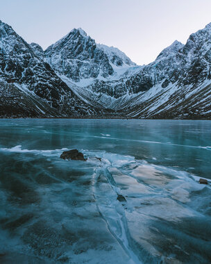 Blåisvatnet i Lyngen