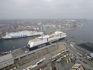 Color Line Cargo, Color Carrier