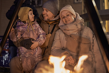 Familie ute i sentrum