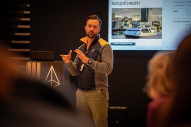 Teståpning av Candela