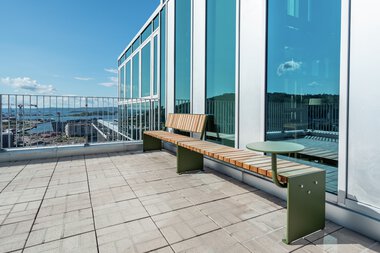 VROOM modules, table, bench