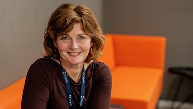 Sarah Hails Gjelsten