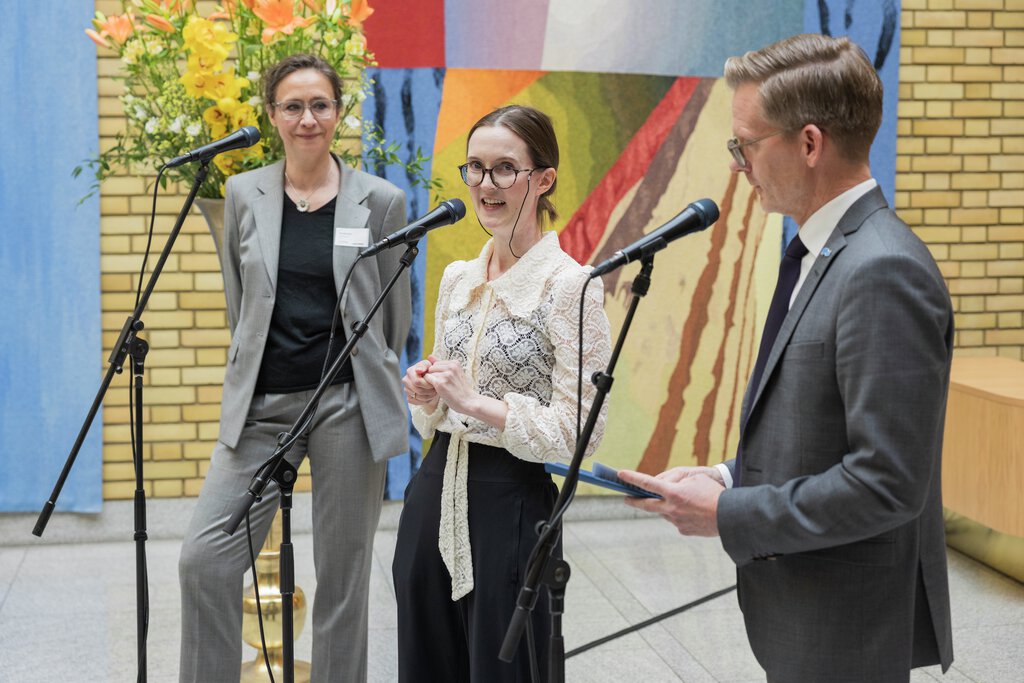 Åpning av karikaturutstilling 19. mars 2025