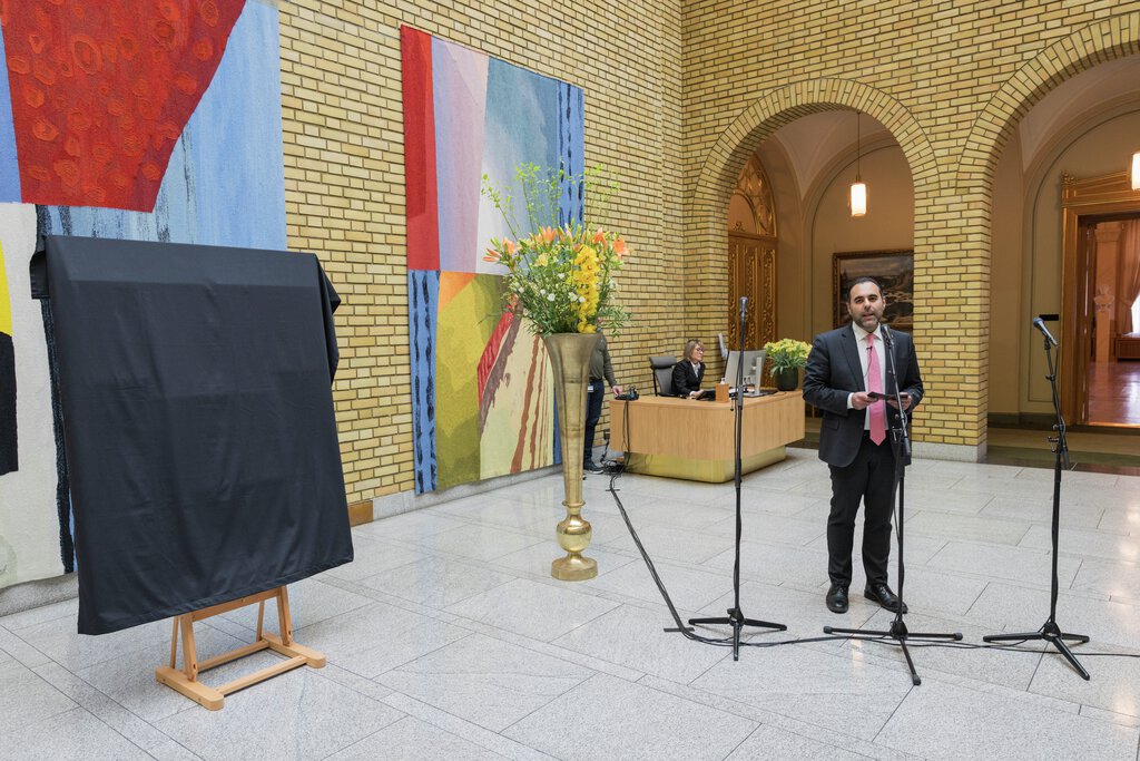 Åpning av karikaturutstilling 19. mars 2025