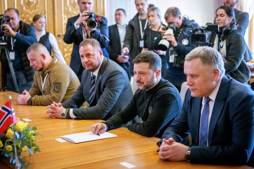 Ukrainas president Volodymyr Zelenskyj besøker Stortinget 20. mars 2025