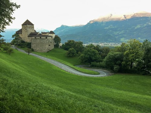 Offisielt besøk til Liechtenstein og Sveits 12. - 14. september 2016