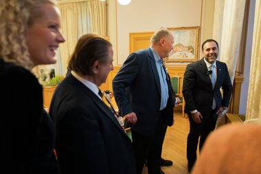 Ribbelunsj med friviligheten hos stortingspresidenten