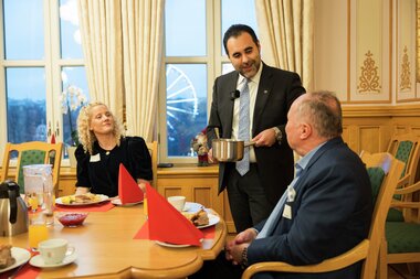 Ribbelunsj med friviligheten hos stortingspresidenten