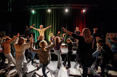 Reggae må ut til barna