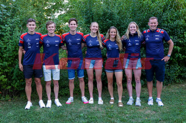 European Championships Triathlon - Sebastian Wernersen, Casper Stornes, Vetle Thorn, Solveig Løvseth, Stine Dale, Lotte Miller og sportssjef Arild Tveiten.