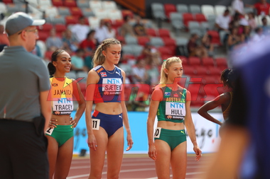 VM Friidrett 2023 Budapest - 1500 meter kvinner forsøksheat -Amalie SÆTEN