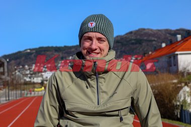 Konrad Åsnes - Fotoshoot ved Høgskulen på Vestlandet