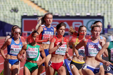 European Athletics Championships - 1500 meter kvinner Forsøksheat_1 - Amalie Sæten, Marta Pen Freitas, Marta Pérez