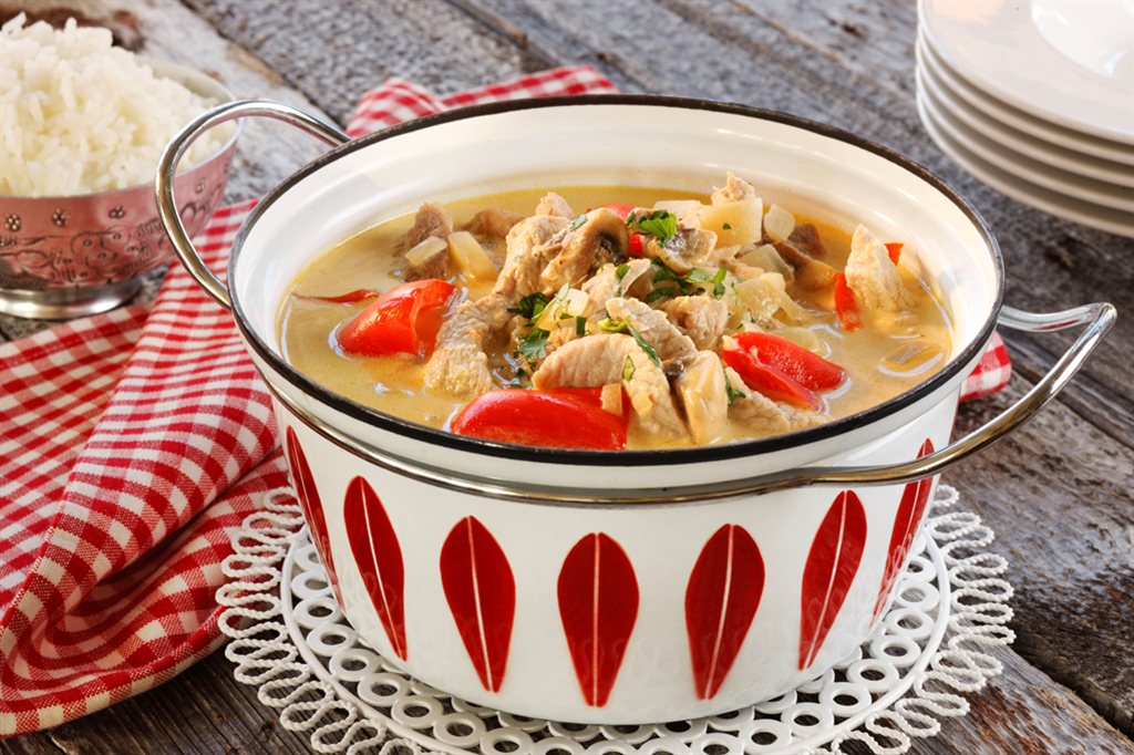 Hverdagsgryte med strimlet svinekjøtt