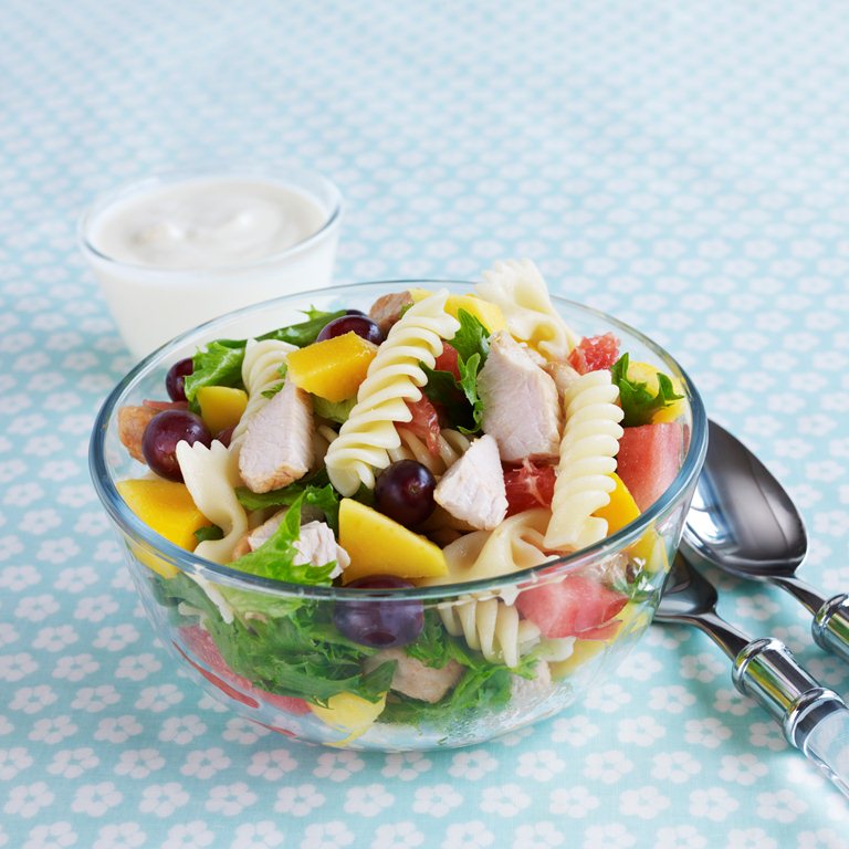 Pastasalat med kalkun