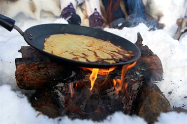 Pannekaker på bål