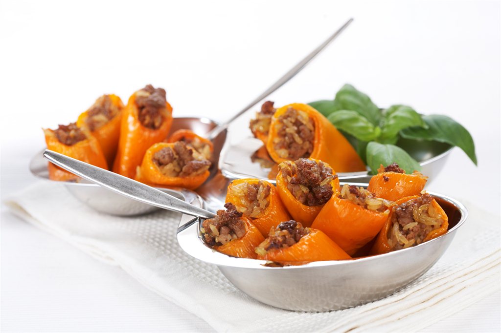 Fylt paprika med ris og karbonadedeig