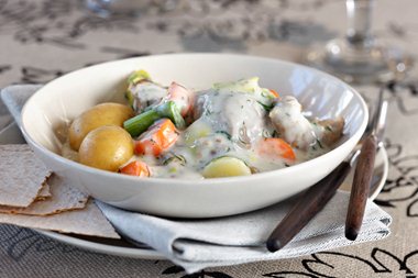 Lammefrikassé med dill