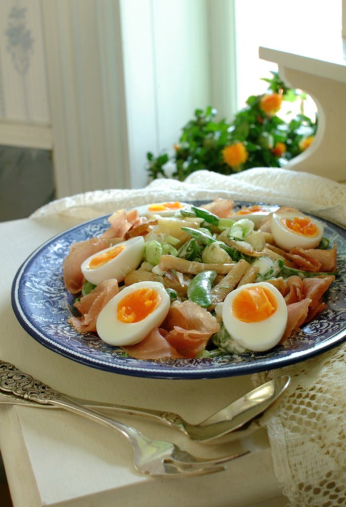 Middagssalat med egg