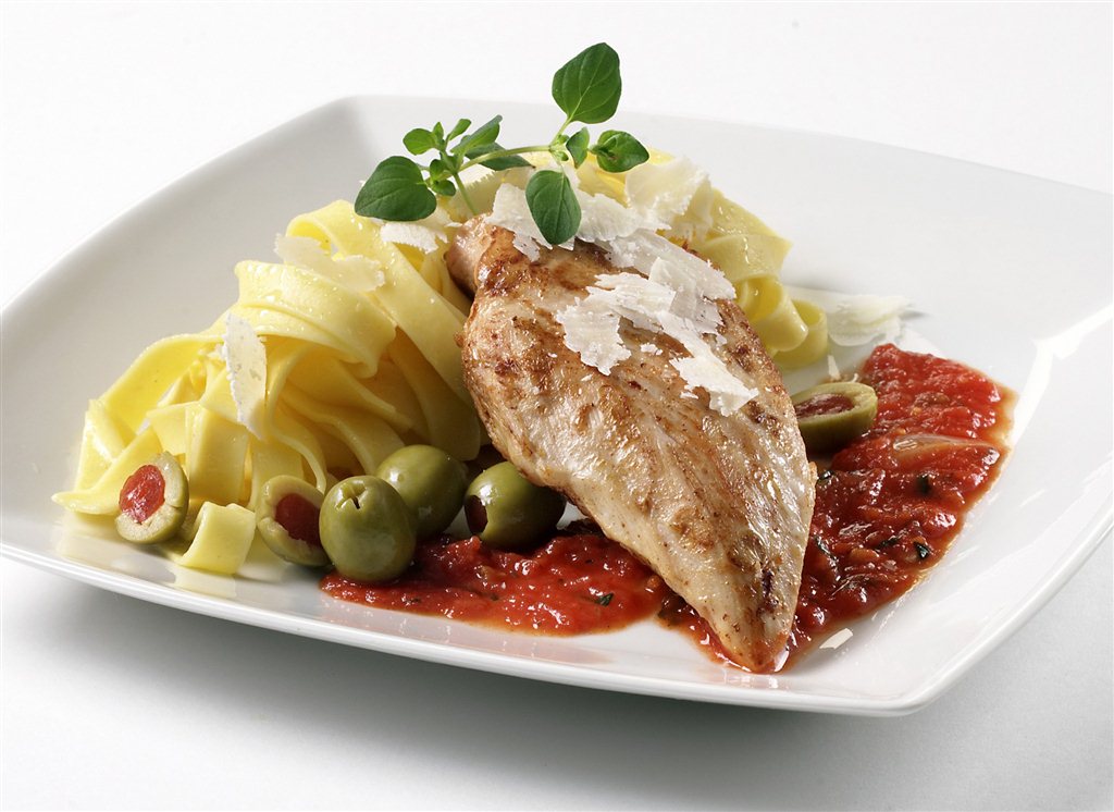 Middelhavskylling med pasta