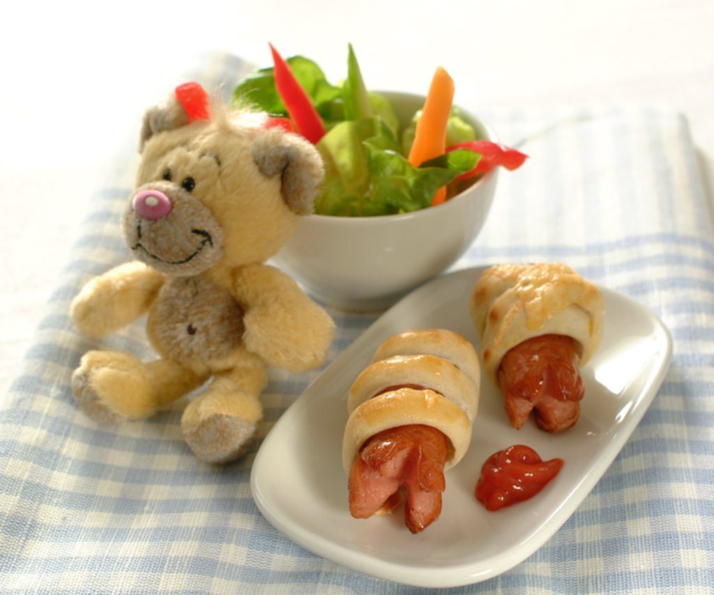 Pølse i pysj (innbakt pølse)