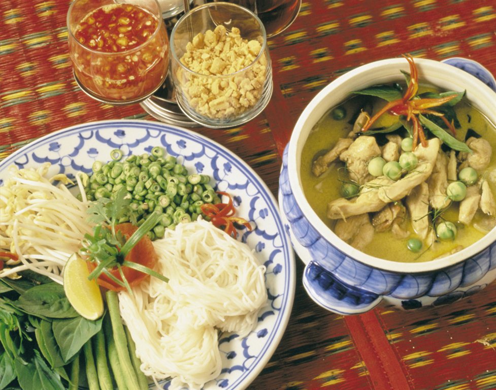 Kaeng Khiew Hwan Gai (kylling i grønn karri) 